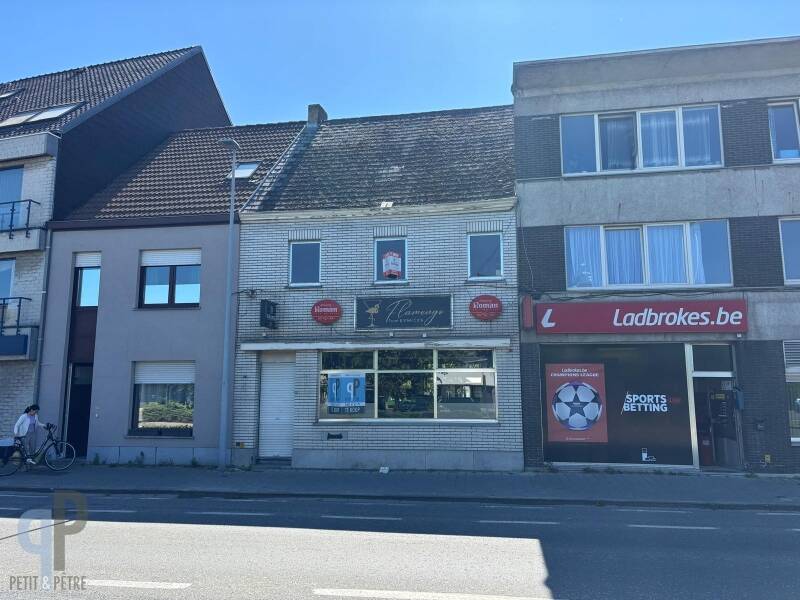 Handelszaak te koop in Wetteren 9230 165000.00€ slaapkamers 178.00m² - Zoekertje 480697
