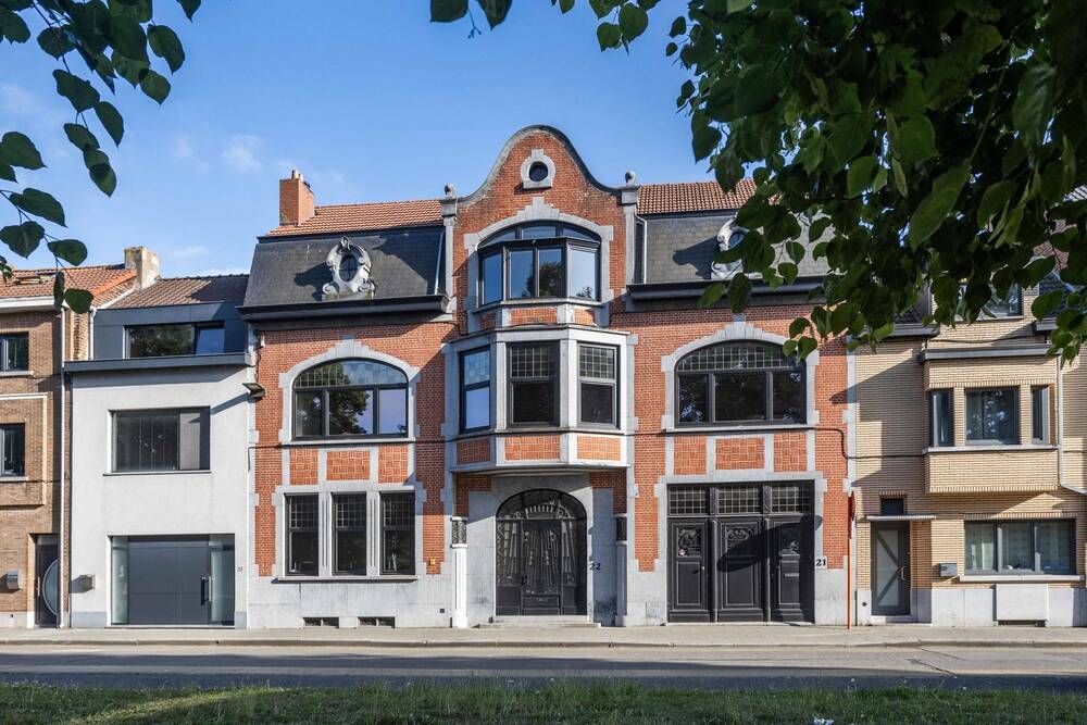 Herenhuis te  koop in Ninove 9400 799000.00€ 6 slaapkamers 290.00m² - Zoekertje 481467