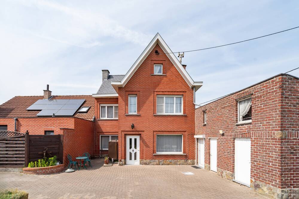 Huis te koop in Lede 9340 249000.00€ 4 slaapkamers 127.00m² - Zoekertje 482469