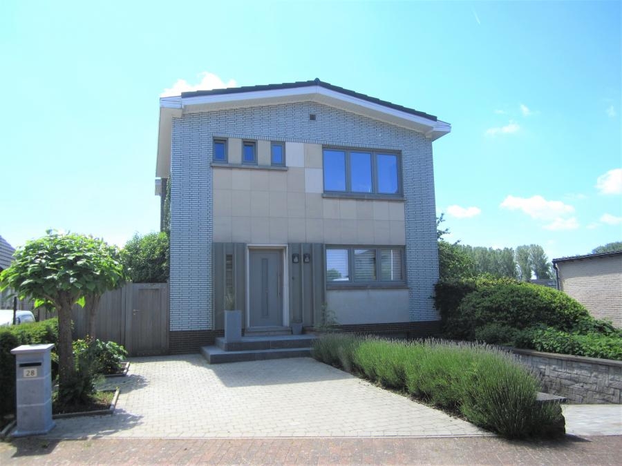 Huis te koop in Goeferdinge 9500 339000.00€ 3 slaapkamers 167.00m² - Zoekertje 481286
