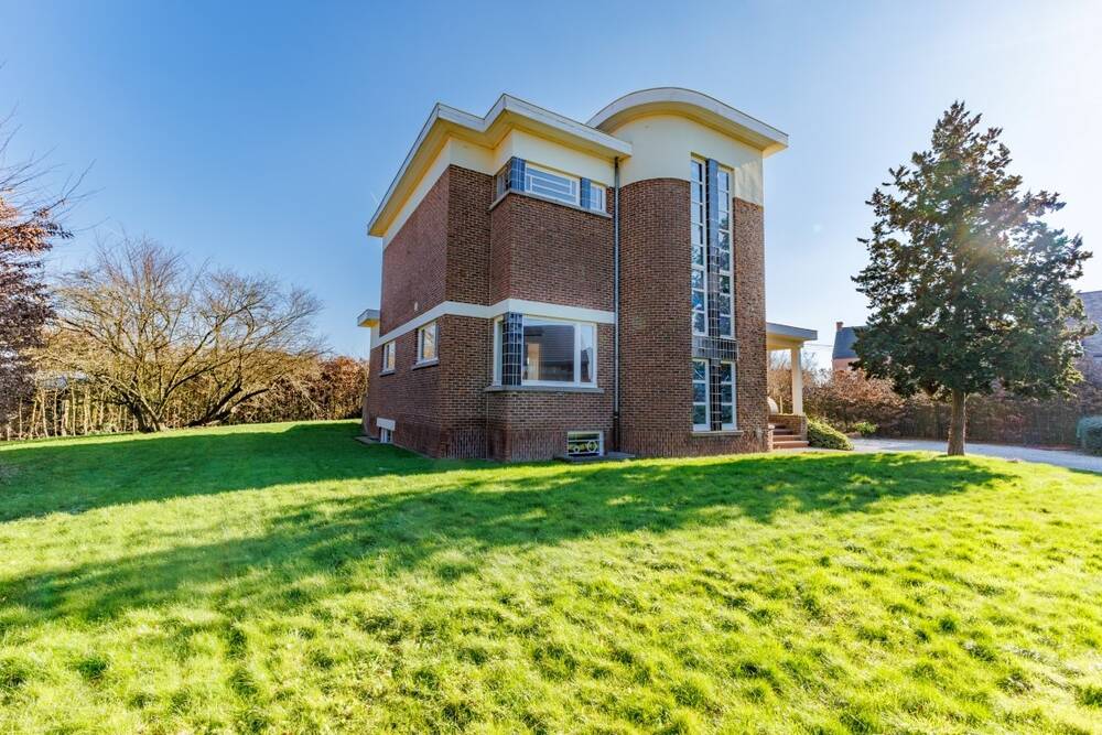 Villa te  koop in Denderbelle 9280 593000.00€ 3 slaapkamers 165.00m² - Zoekertje 482765