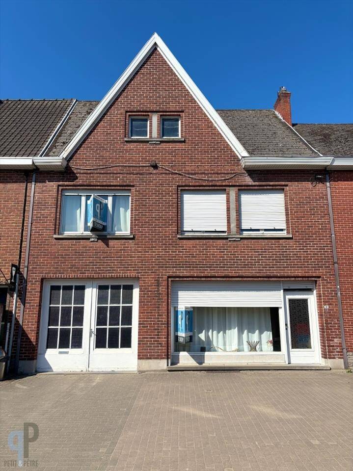 Huis te koop in Balegem 9860 279000.00€ 3 slaapkamers 252.00m² - Zoekertje 483513