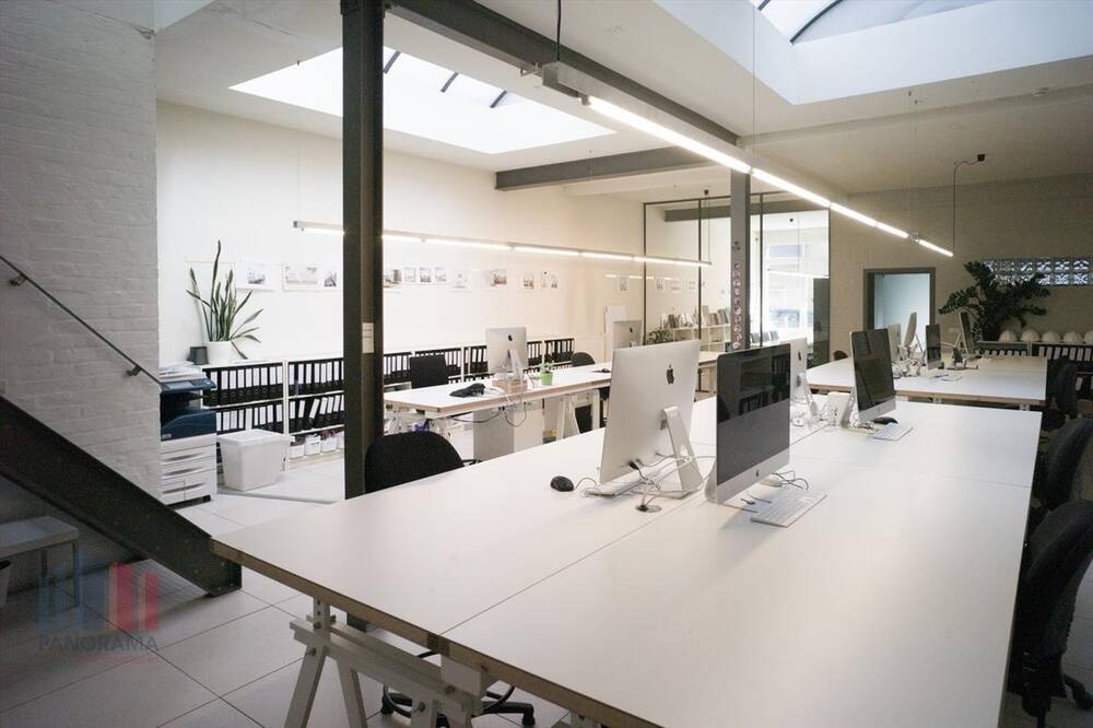 Handelszaak te koop in Gent 9000 565000.00€ slaapkamers 215.00m² - Zoekertje 482947