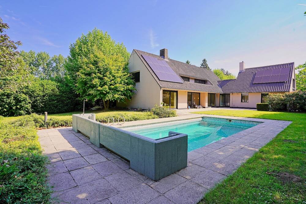 Huis te  koop in Dendermonde 9200 950000.00€ 4 slaapkamers 433.00m² - Zoekertje 484555