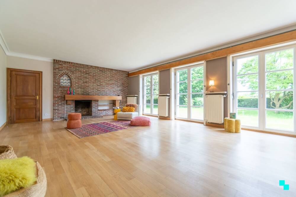 Huis te koop in Oosterzele 9860 489000.00€ 5 slaapkamers 275.00m² - Zoekertje 485554