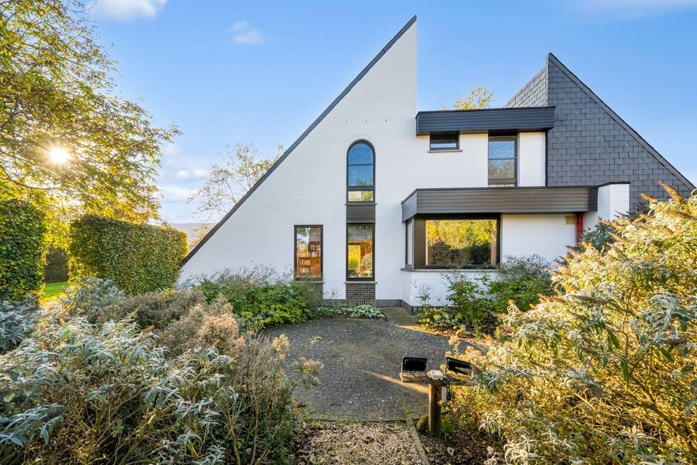 Huis te koop in Assenede 9960 575000.00€ 4 slaapkamers 245.00m² - Zoekertje 486290