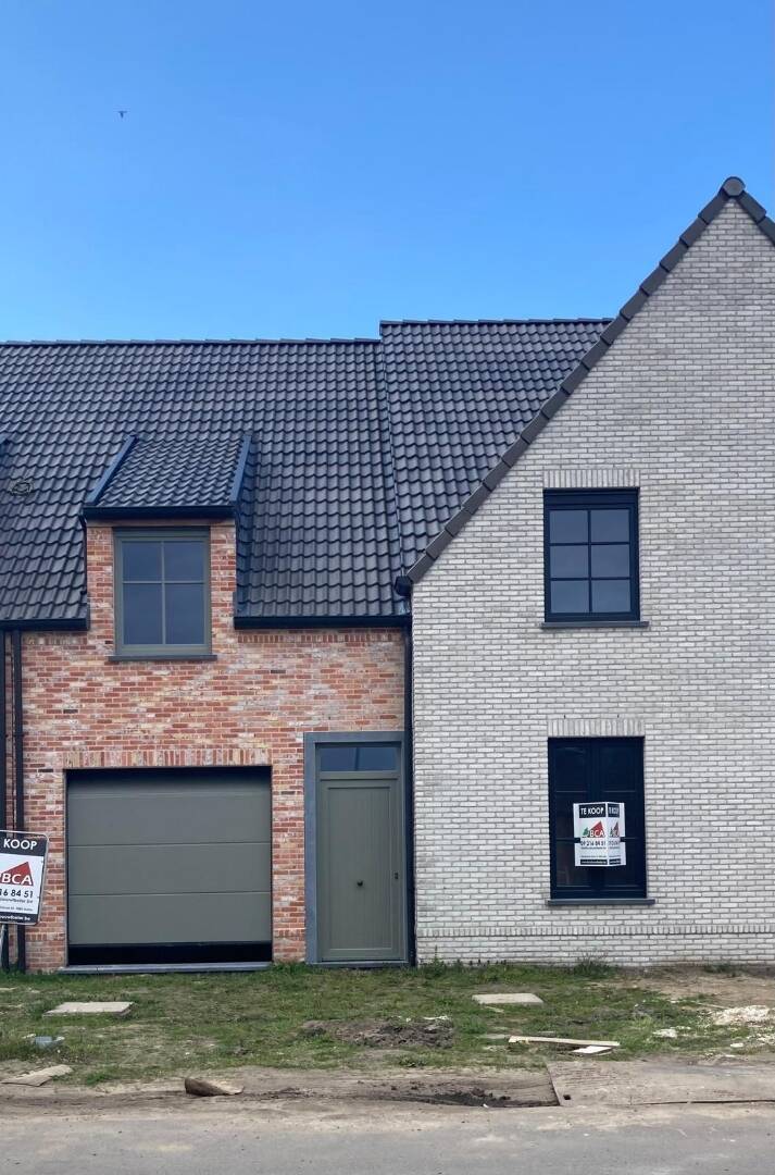 Huis te koop in Aalter 9880 402754.00€ 4 slaapkamers 217.00m² - Zoekertje 486652