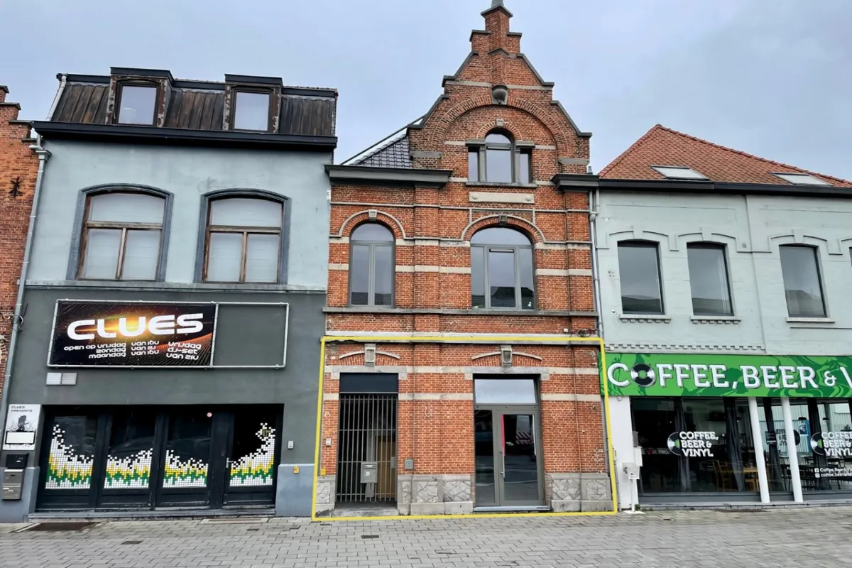 Handelszaak te  koop in Deinze 9800 149000.00€  slaapkamers m² - Zoekertje 487764