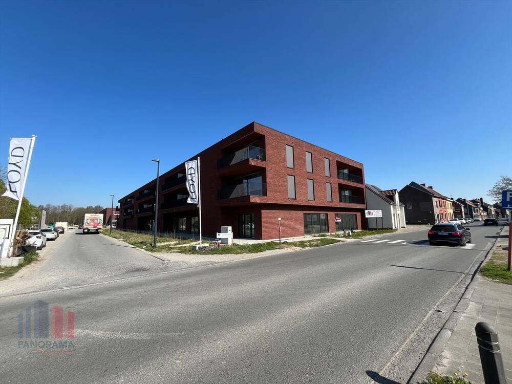 Handelszaak te koop in Drongen 9031 425465.00€ slaapkamers 158.00m² - Zoekertje 488641