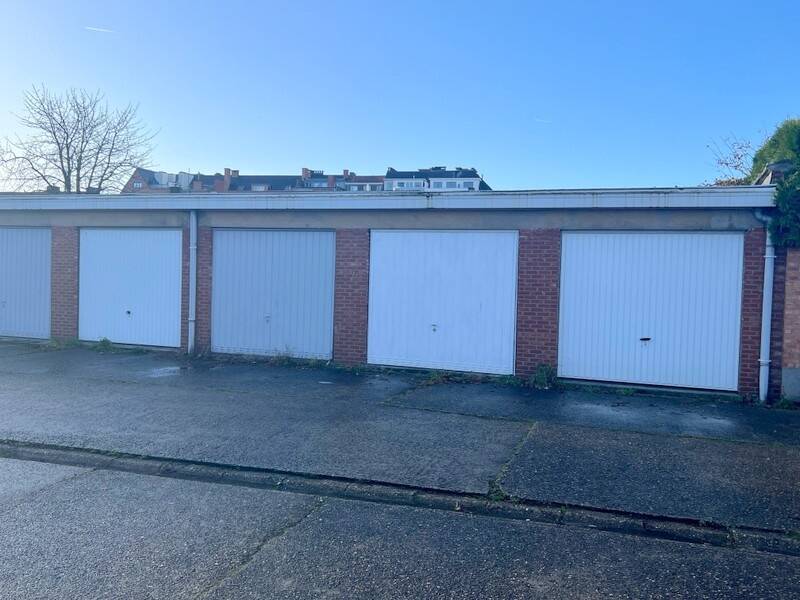 Box te in Sint-Niklaas 9100 75000.00€ slaapkamers m² - Zoekertje 489130