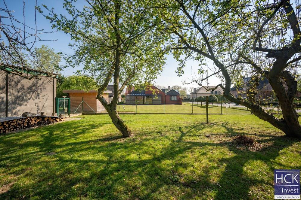 Grond te koop in Kruishoutem 9770 425000.00€ slaapkamers m² - Zoekertje 490292