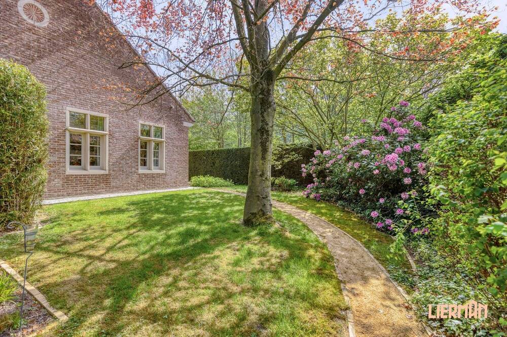 Huis te koop in Herzele 9550 738000.00€ 4 slaapkamers 300.00m² - Zoekertje 490696