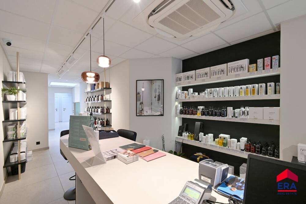 Handelszaak te huur in Eeklo 9900 950.00€ 0 slaapkamers 90.00m² - Zoekertje 490029