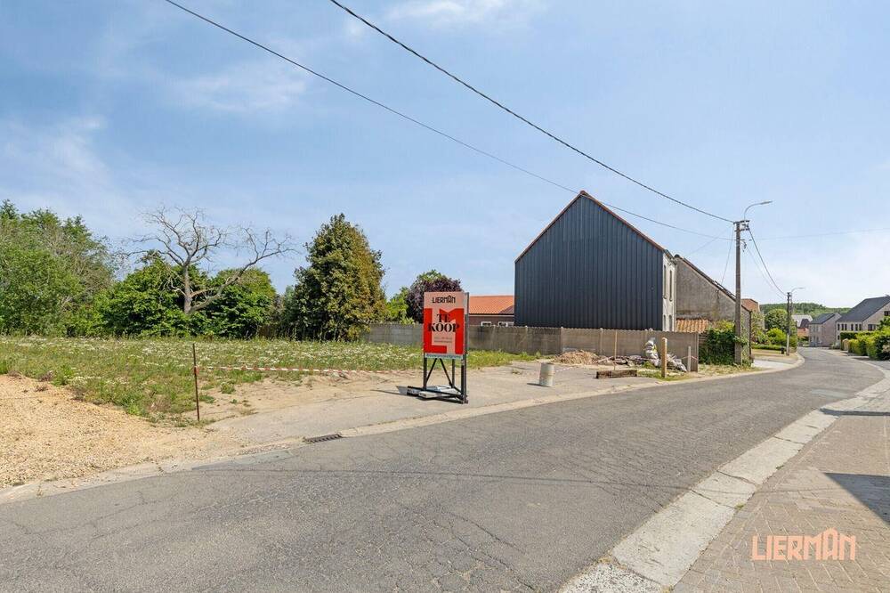 Grond te  koop in Impe 9340 325000.00€  slaapkamers m² - Zoekertje 491445