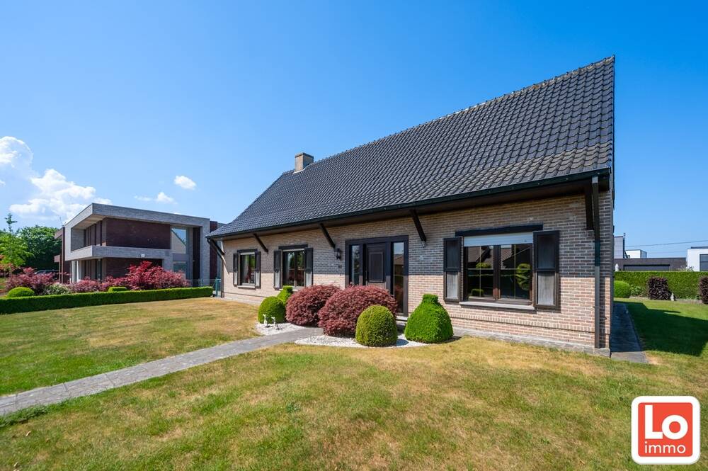 Huis te  koop in Lochristi 9080 533000.00€ 3 slaapkamers 285.00m² - Zoekertje 491262