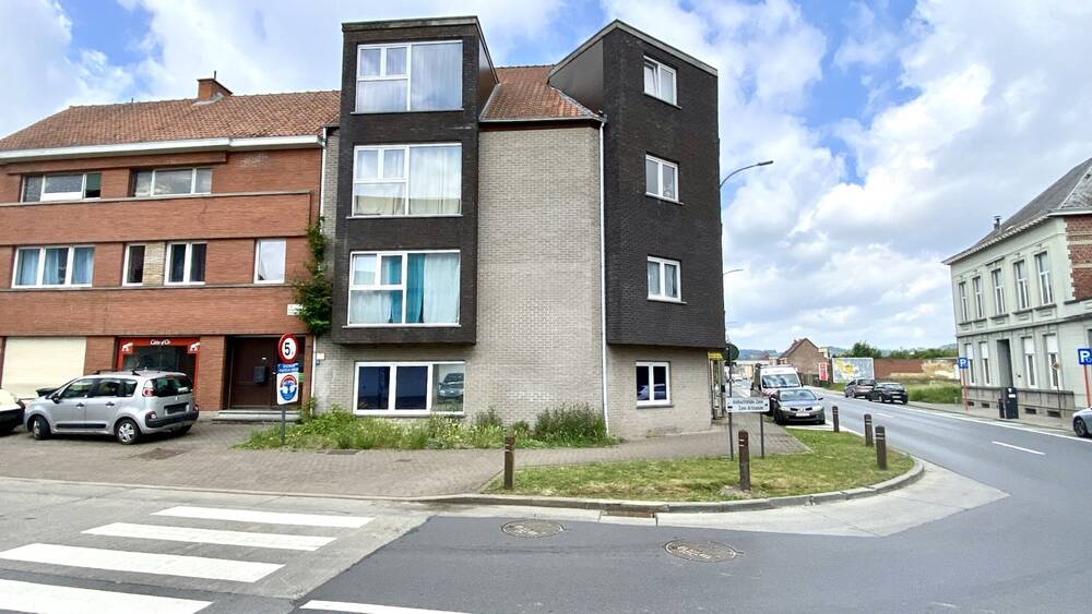 Huis te koop in Ronse 9600 795000.00€ 8 slaapkamers 305.00m² - Zoekertje 492555