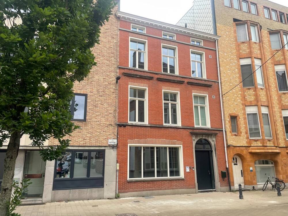 Huis te huur in Gent 9000 2850.00€ 5 slaapkamers 376.00m² - Zoekertje 504422