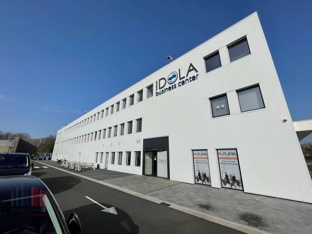 Handelszaak te huur in Lochristi 9080 1300.00€ slaapkamers 30.00m² - Zoekertje 504362
