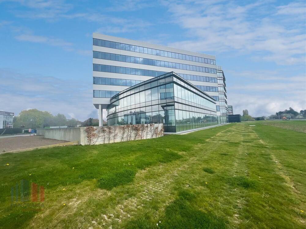 Handelszaak te huur in Erembodegem 9320 9493.00€ slaapkamers 712.00m² - Zoekertje 504366