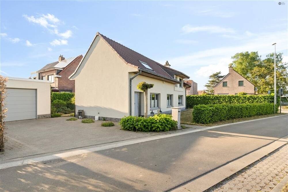 Huis te  koop in Stekene 9190 355000.00€ 2 slaapkamers 116.00m² - Zoekertje 505152