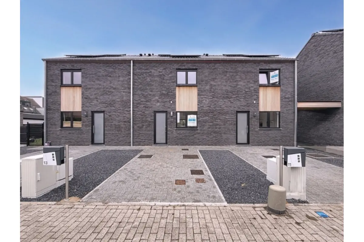 Huis te  huur in Kaprijke 9970 1075.00€ 3 slaapkamers 103.00m² - Zoekertje 503062