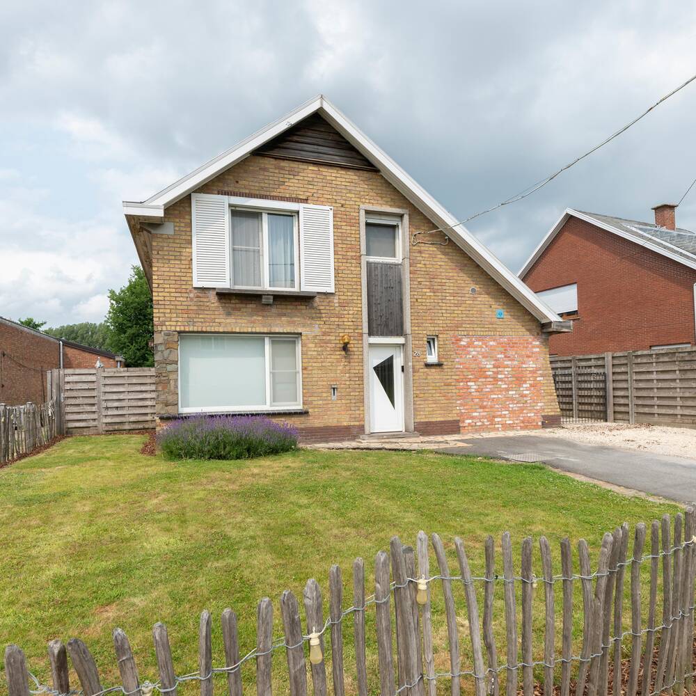 Huis te  koop in Boekhoute 9961 419000.00€ 3 slaapkamers m² - Zoekertje 503202