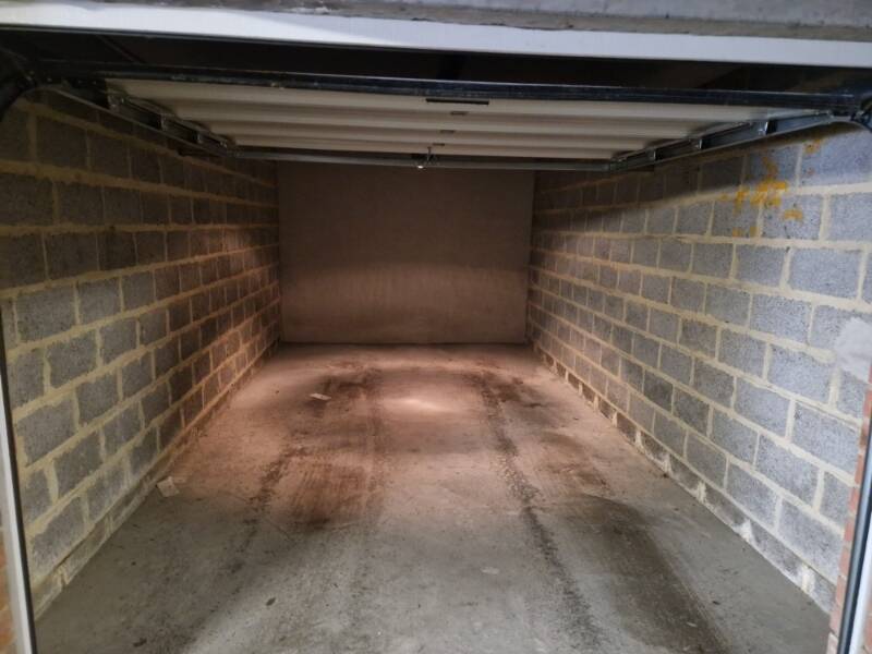 Parking & garage te koop in Aalst 9300 22500.00€ slaapkamers m² - Zoekertje 502983