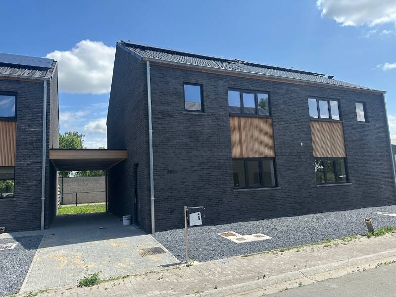 Huis te huur in Kaprijke 9970 1300.00€ 3 slaapkamers 120.00m² - Zoekertje 503056