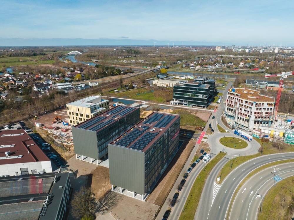 Handelszaak te huur in Sint-Denijs-Westrem 9051 18750.00€ slaapkamers 1500.00m² - Zoekertje 502204