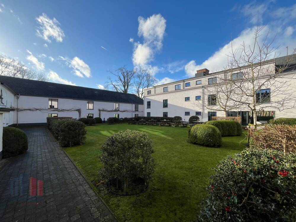 Handelszaak te huur in Merelbeke 9820 550.00€ slaapkamers 12.00m² - Zoekertje 502123