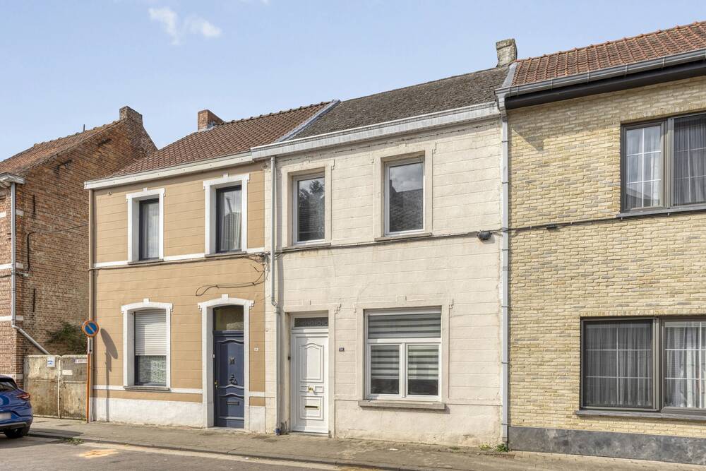 Huis te  koop in Zele 9240 210000.00€ 2 slaapkamers 116.00m² - Zoekertje 502347