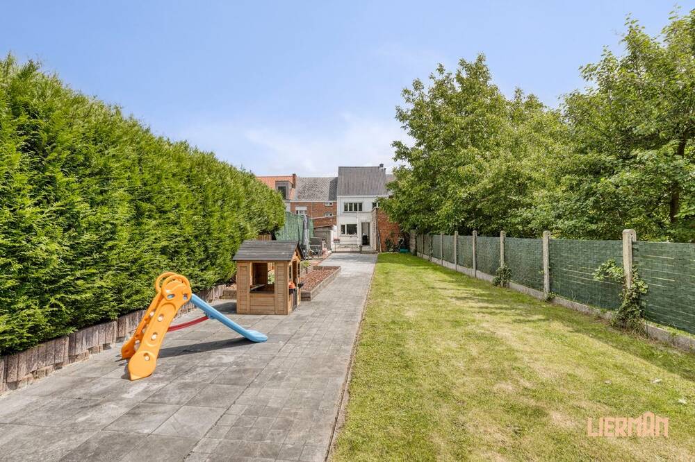 Huis te koop in Lede 9340 325000.00€ 3 slaapkamers 207.00m² - Zoekertje 502462