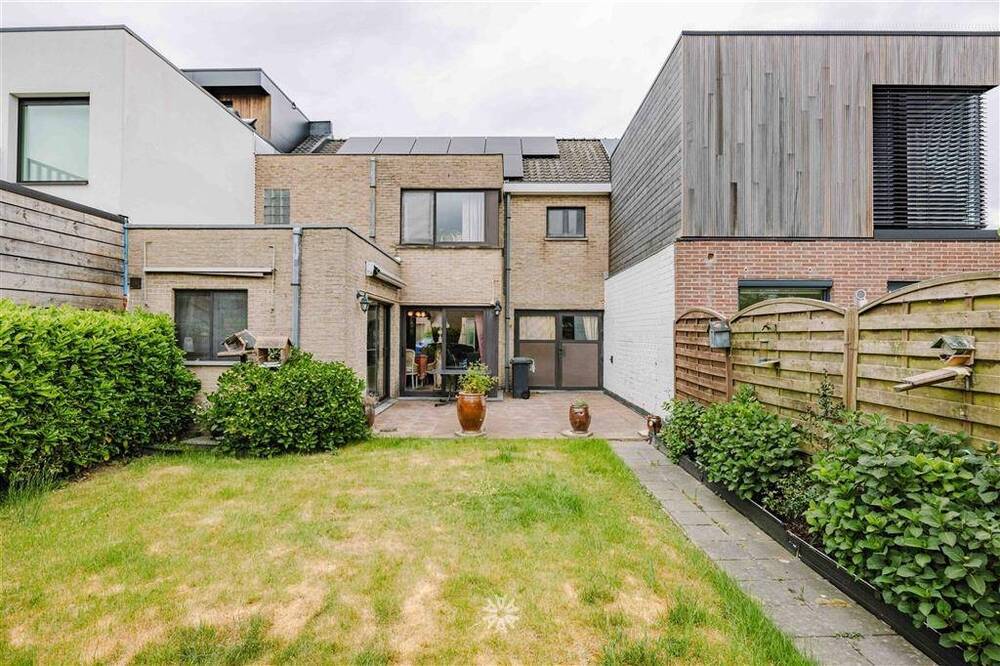 Huis te koop in Drongen 9031 390000.00€ 3 slaapkamers 146.00m² - Zoekertje 502289