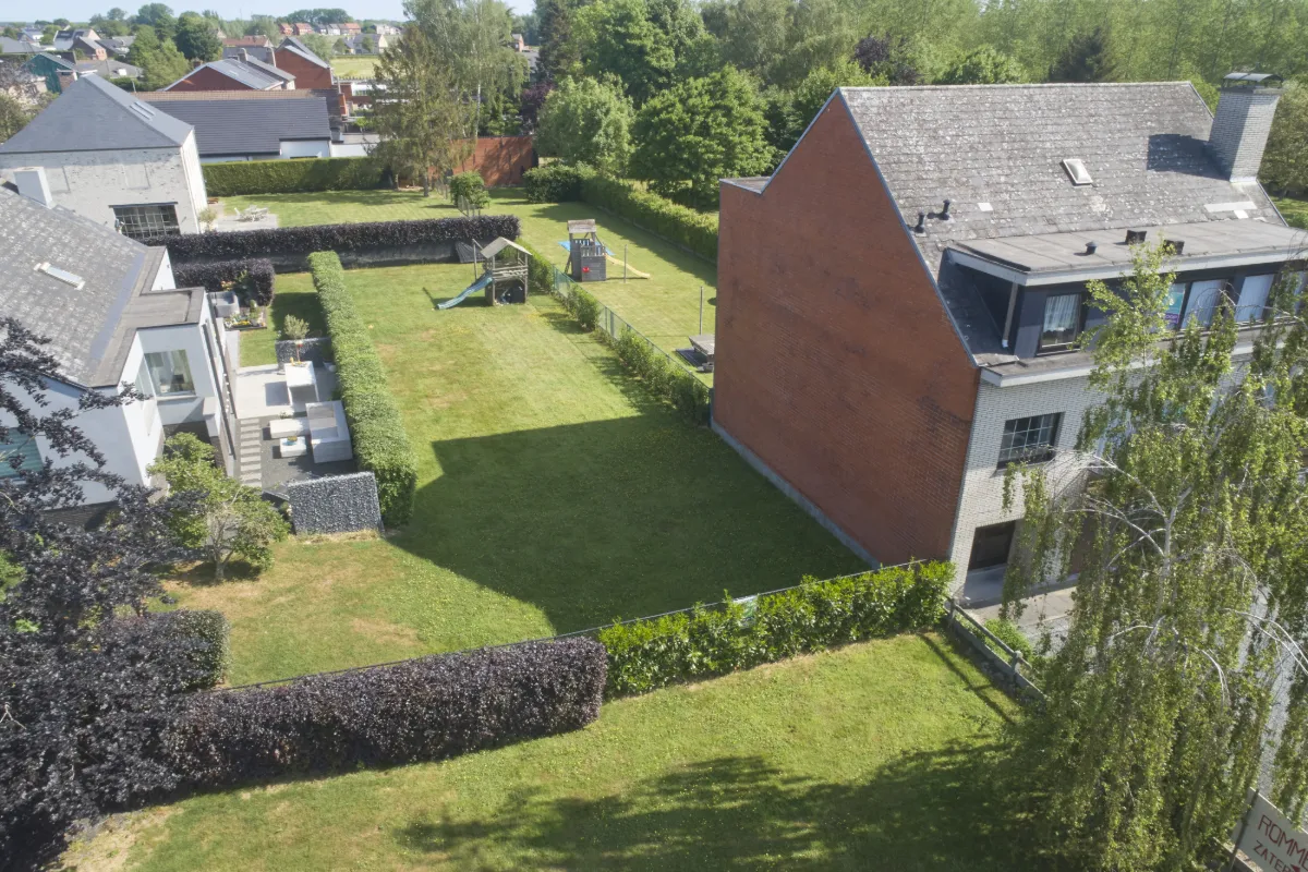 Grond te  koop in Lebbeke 9280 195000.00€  slaapkamers m² - Zoekertje 502808