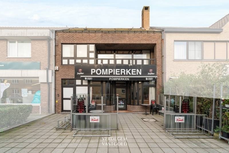 Handelszaak te koop in Lokeren 9160 420000.00€ 3 slaapkamers m² - Zoekertje 502239