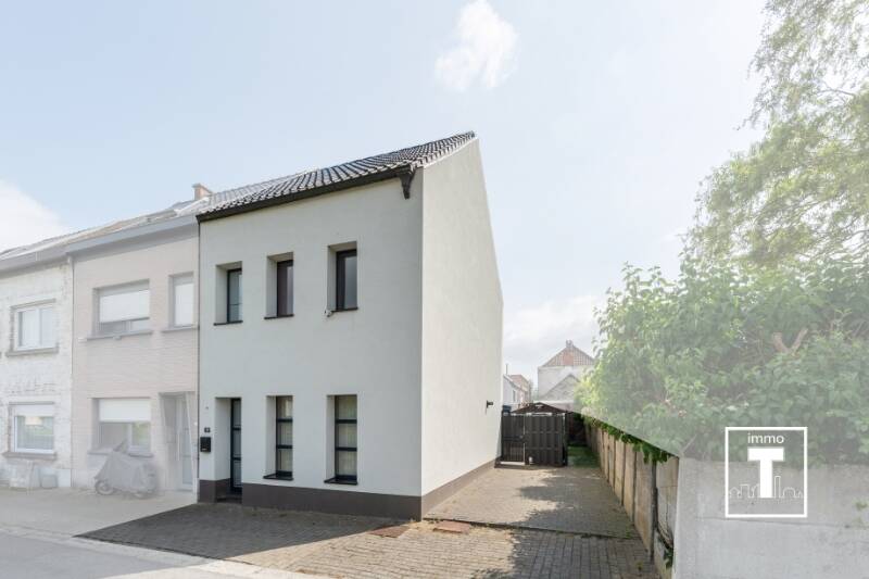 Huis te koop in Herzele 9550 285000.00€ 4 slaapkamers 137.00m² - Zoekertje 502196