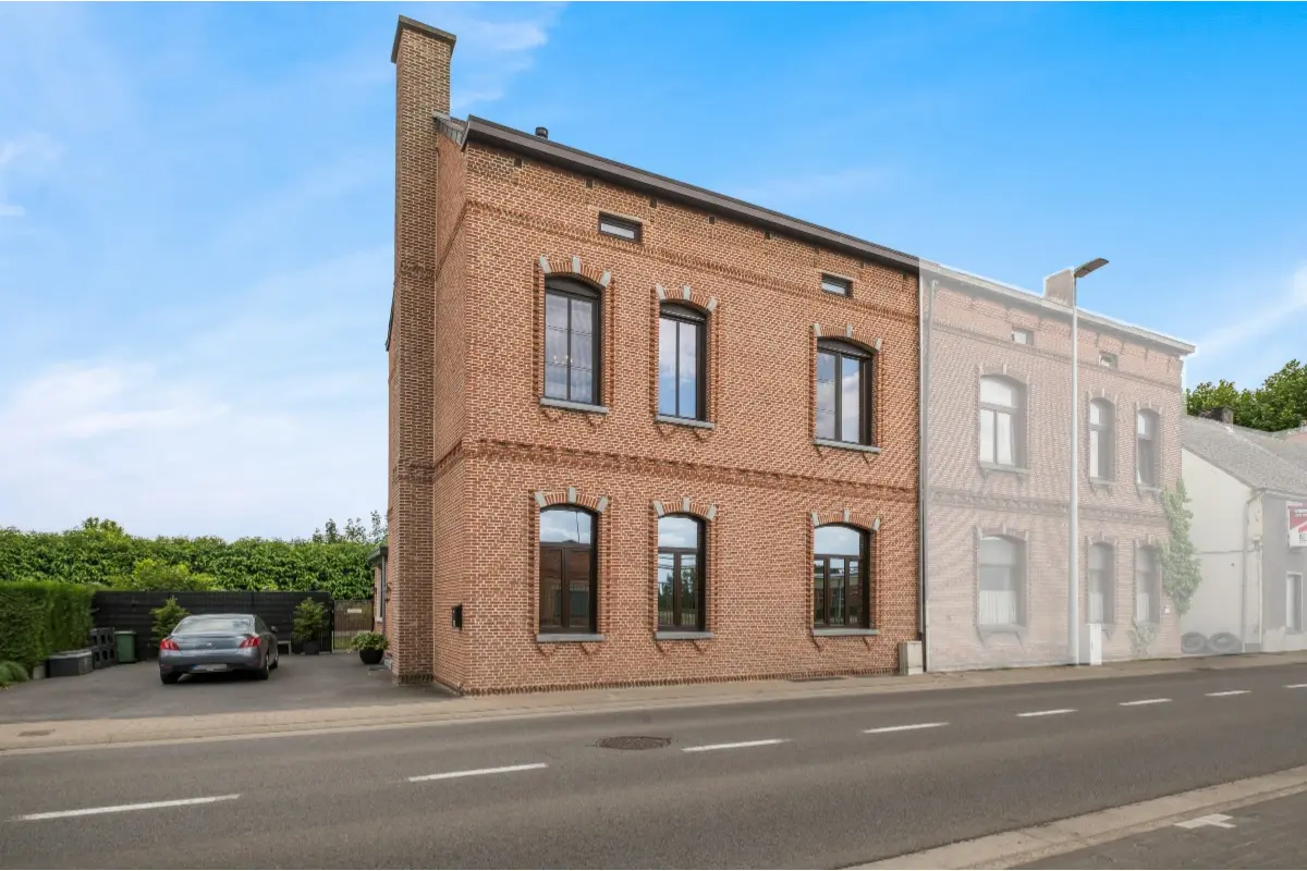 Huis te  koop in Dendermonde 9200 475000.00€ 5 slaapkamers 280.00m² - Zoekertje 501146
