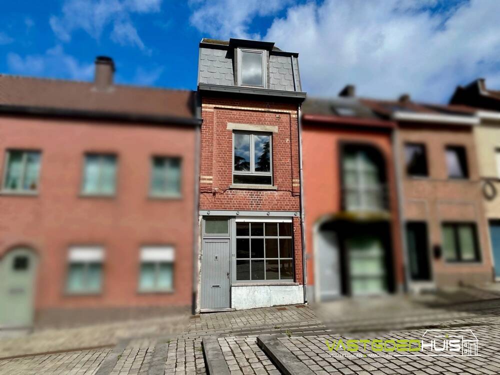 Huis te  koop in Geraardsbergen 9500 135000.00€ 3 slaapkamers 106.00m² - Zoekertje 501611
