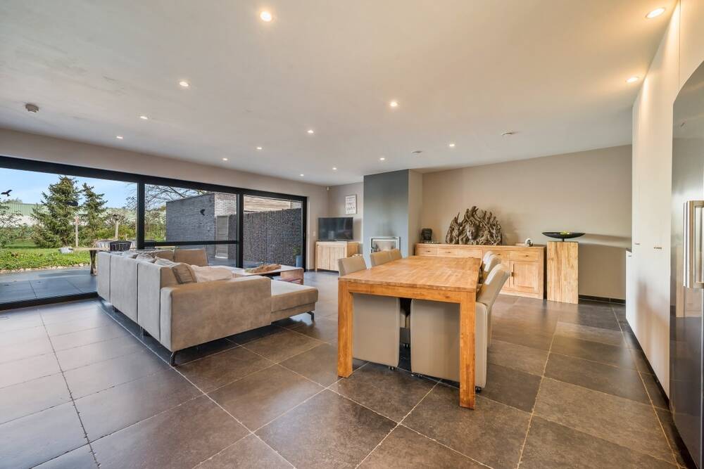 Huis te koop in Sint-Niklaas 9100 625000.00€ 3 slaapkamers 291.00m² - Zoekertje 500630