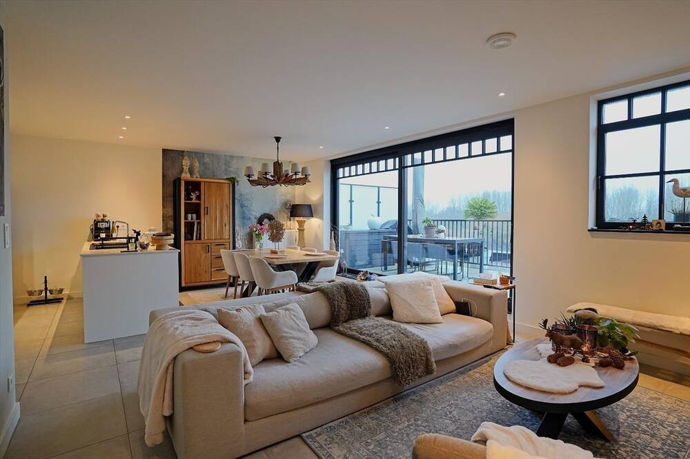 Appartement te  huur in Schoonaarde 9200 995.00€ 2 slaapkamers 84.00m² - Zoekertje 500756