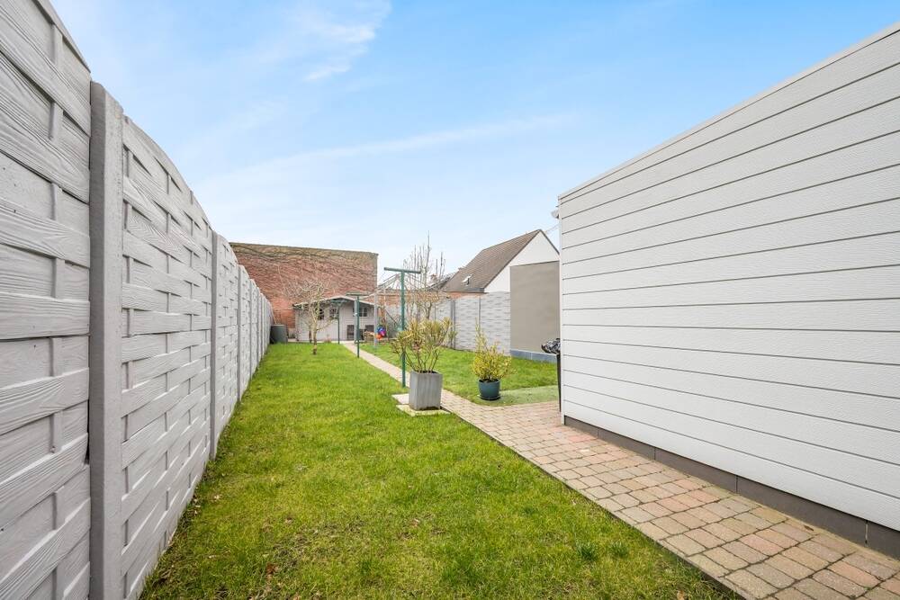 Huis te koop in Beveren-Waas 9120 375000.00€ 5 slaapkamers 262.00m² - Zoekertje 500668