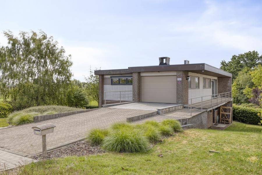 Huis te koop in Ninove 9400 420000.00€ 3 slaapkamers m² - Zoekertje 500850