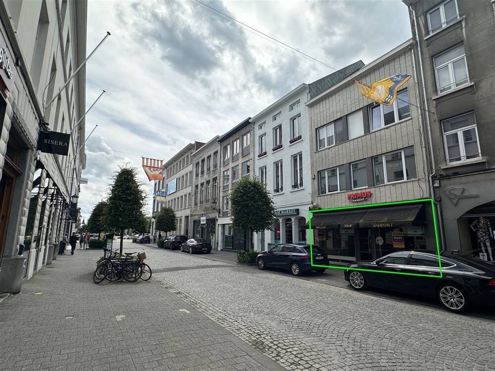 Handelszaak te in Mortsel 2640 1800.00€ slaapkamers 134.00m² - Zoekertje 500970