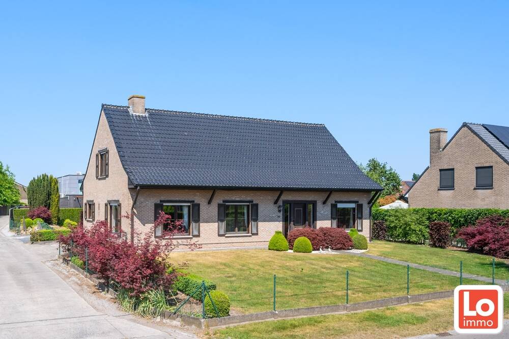 Huis te  koop in Lochristi 9080 533000.00€ 3 slaapkamers 285.00m² - Zoekertje 500869