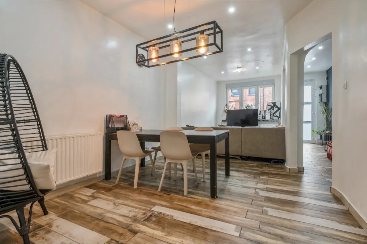 Huis te  koop in Lebbeke 9280 249000.00€ 3 slaapkamers 120.00m² - Zoekertje 500614