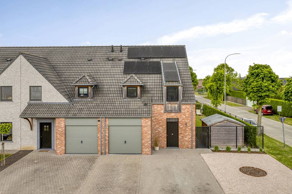 Huis te koop in Deinze 9800 468000.00€ 4 slaapkamers 182.00m² - Zoekertje 500331