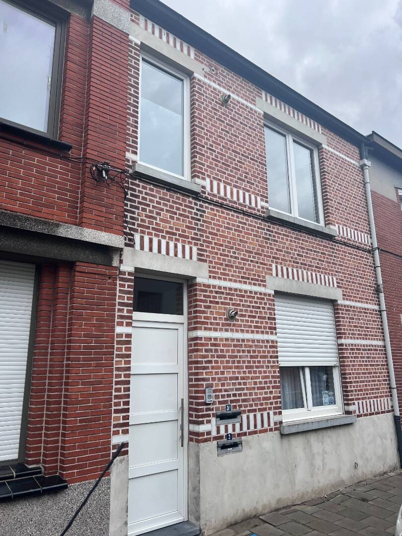 Appartement te huur in Eeklo 9900 725.00€ slaapkamers 68.00m² - Zoekertje 499783