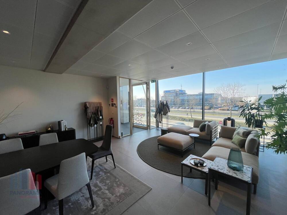 Handelszaak te huur in Zele 9240 3932.00€ slaapkamers 333.00m² - Zoekertje 499702