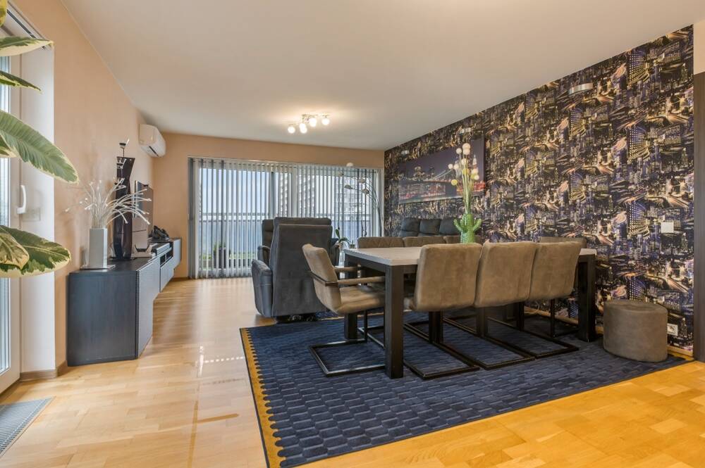Appartement te koop in Sint-Niklaas 9100 265000.00€ 3 slaapkamers 104.00m² - Zoekertje 499936