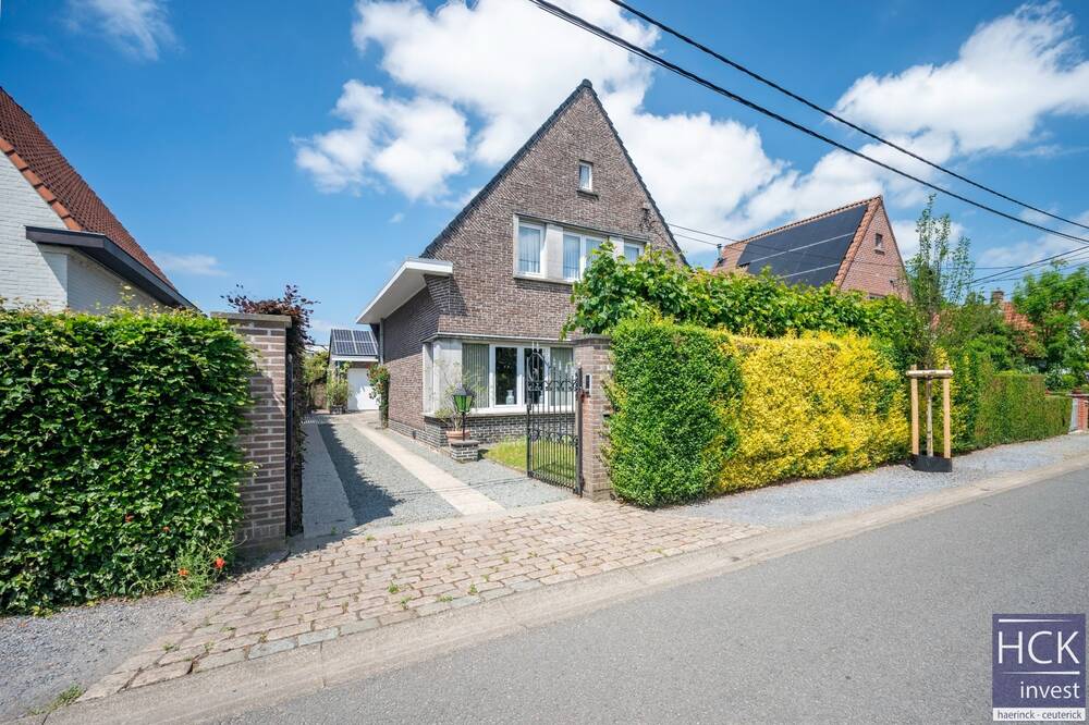 Huis te koop in Deinze 9800 395000.00€ 3 slaapkamers 205.00m² - Zoekertje 499690
